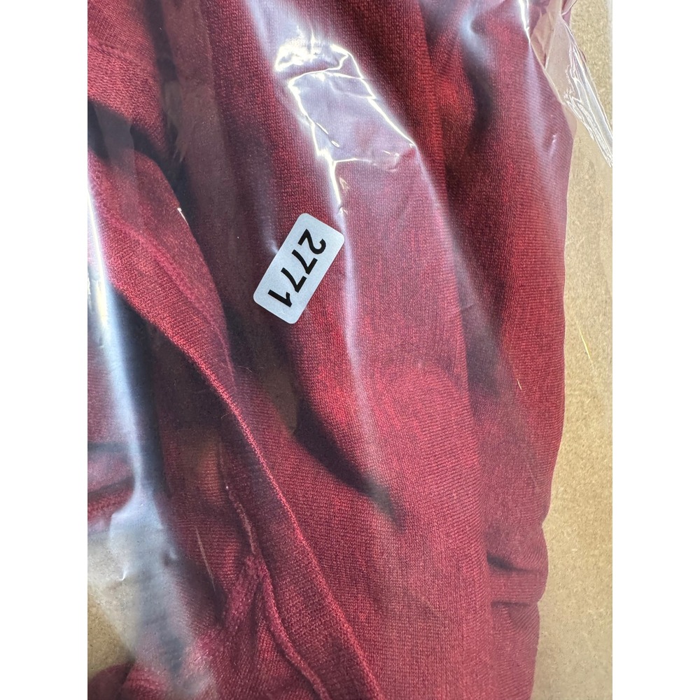 Figs Women Burgundy Seamless Long Sleeve Scrub Undershirt W18KW1002 Size M - Picture 7 of 7
